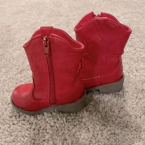 Size 5 red cowboy boots